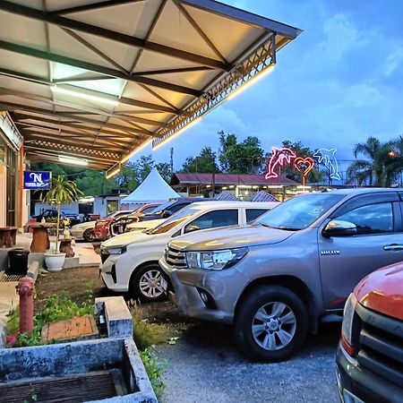 Hotel Nawar Pasir Mas ภายนอก รูปภาพ