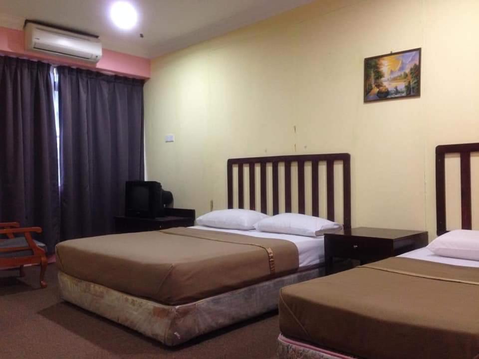 Hotel Nawar Pasir Mas ภายนอก รูปภาพ