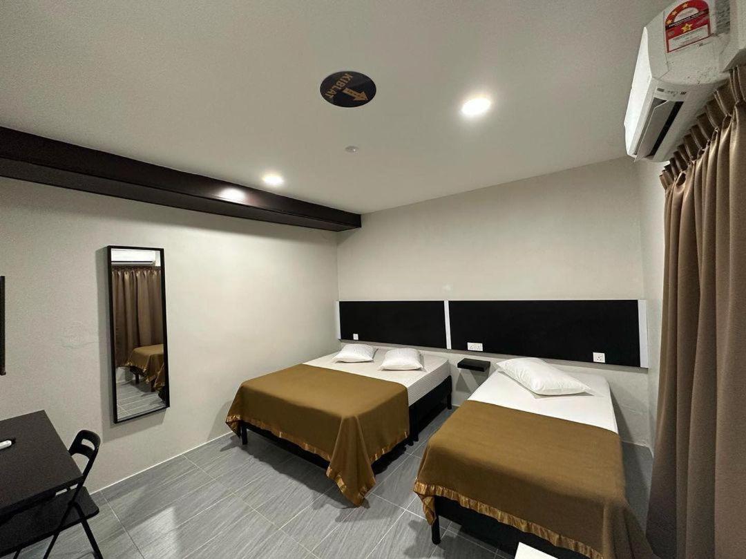 Hotel Nawar Pasir Mas ภายนอก รูปภาพ